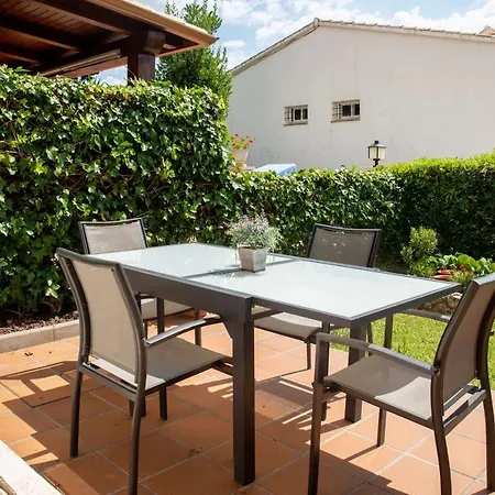 Cases Blanques 48 Casa Con Jardin Privado Χιρόνα