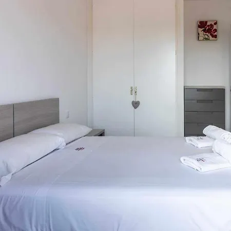 Cases Blanques 48 Casa Con Jardin Privado Holiday home *