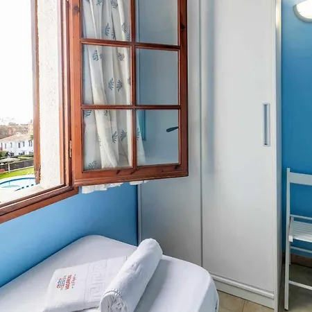 Cases Blanques 48 Casa Con Jardin Privado Σπίτι διακοπών